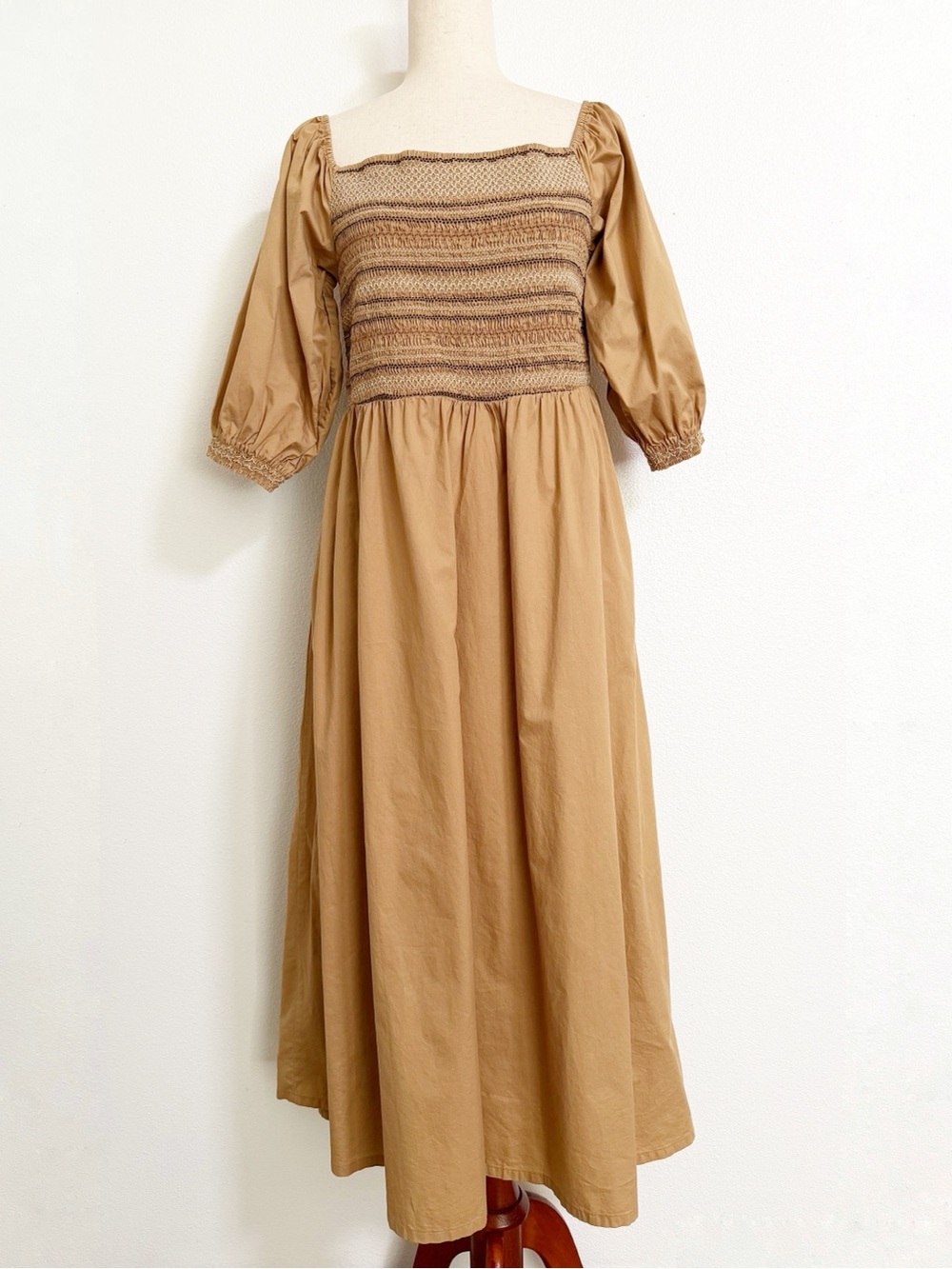 Old Navy Off Shoulder Smocked Poplin Cotton Midi Dress - Picture 3 of 16